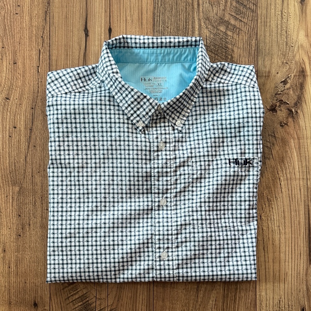 Huk Men's Performance Plaid Button-Down Shirt